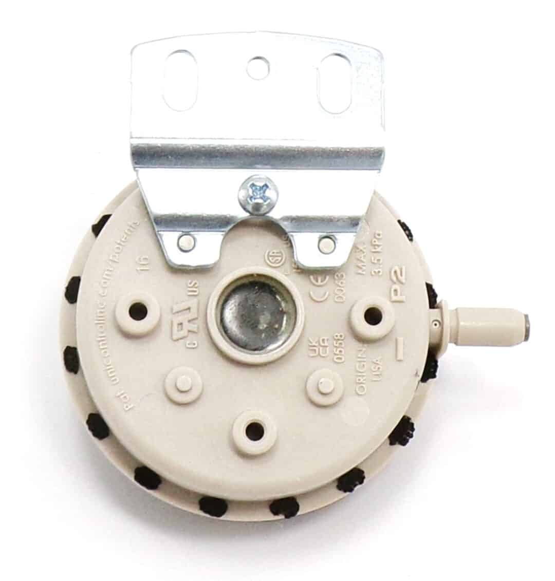 NBK-21037 PRESSURE SWITCH W/BRACKET - Image 2