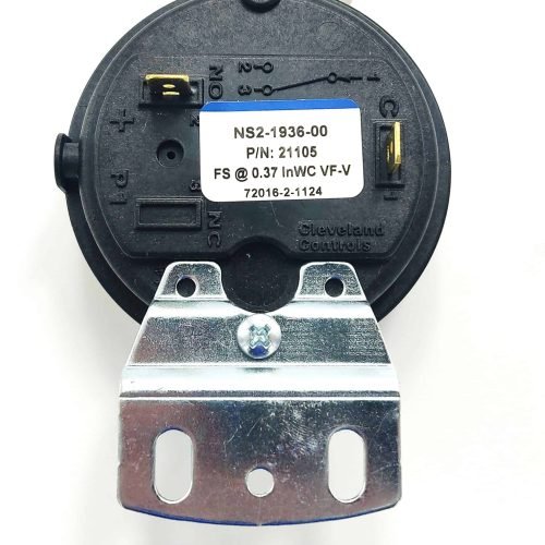 NBK-21105 PRESSURE SWITCH W/BRACKET